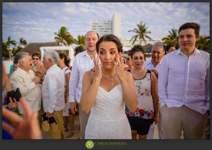 Ver_German_Hotel_Presidente_Intercontinental_Cancun_Riviera_Maya_Documentary_Wedding_Photographer-44