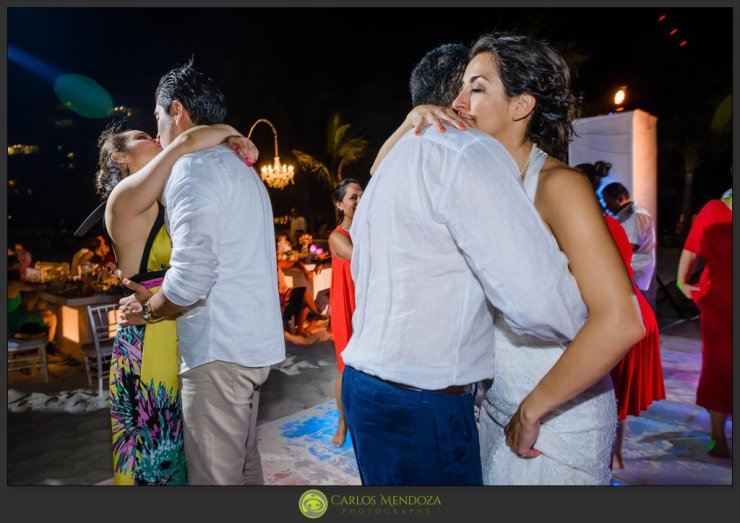 Ver_German_Hotel_Presidente_Intercontinental_Cancun_Riviera_Maya_Documentary_Wedding_Photographer-75