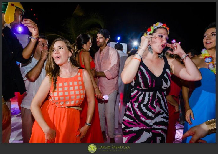 Ver_German_Hotel_Presidente_Intercontinental_Cancun_Riviera_Maya_Documentary_Wedding_Photographer-79