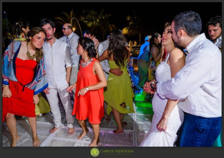 Ver_German_Hotel_Presidente_Intercontinental_Cancun_Riviera_Maya_Documentary_Wedding_Photographer-80