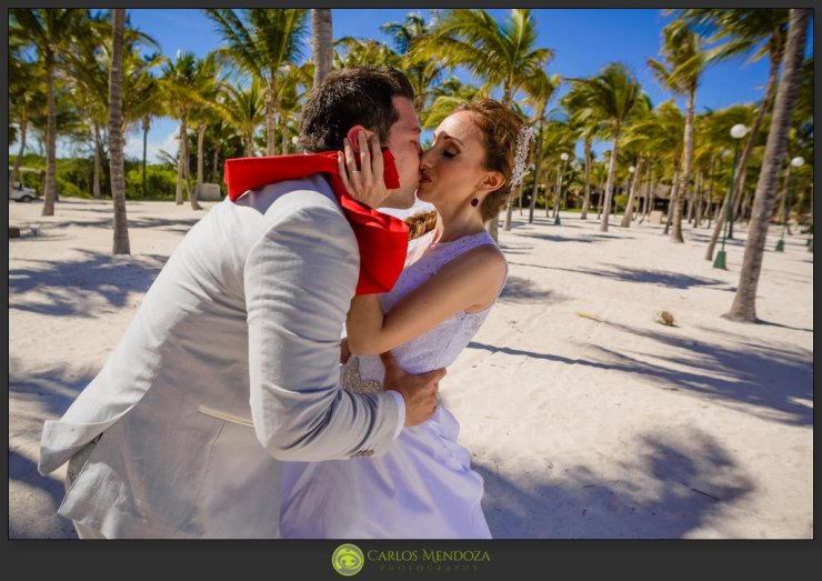 Paty_Sergio_Hotel_Barcelo_Beach_Riviera_Maya_CarlosMendozaPhotography_Destination_Wedding_photographer053